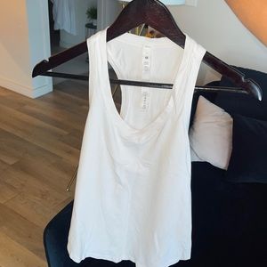Women’s Lululemon White Tank, size 2